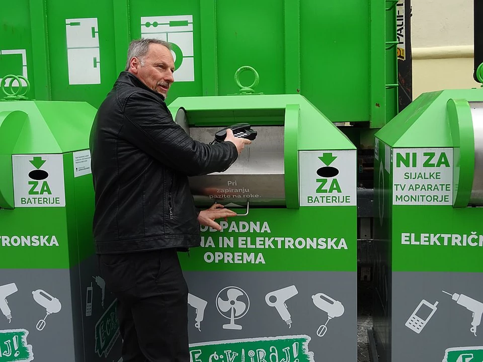 Tolmin, Bovec in Kobarid dobili ulične zbiralnike za stare aparate