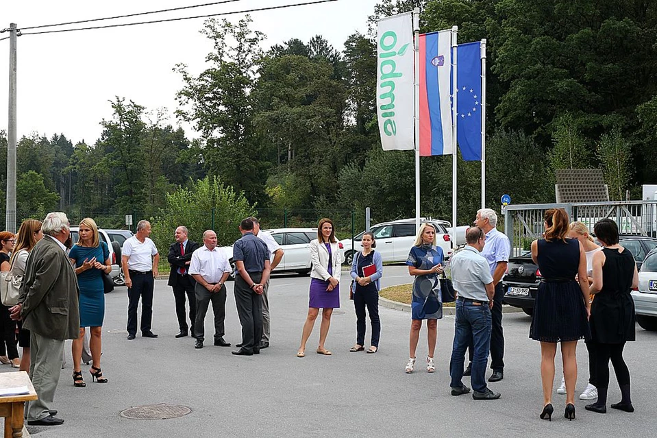 Celje z okolico bogatejše za ulične zbiralnike e-odpadkov in odpadnih baterij 